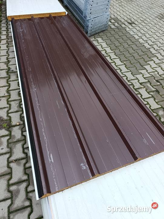 Nowa płyta warstwowa dachowa PIR 40mm Czarny Las