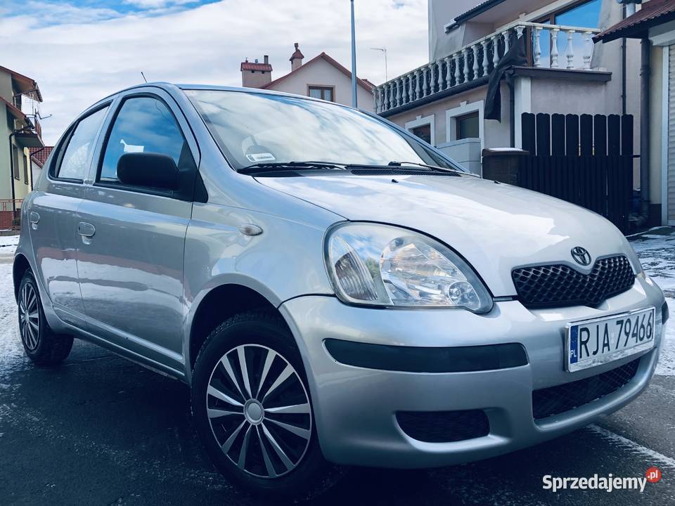 Toyota Yaris I Face lifting 14D4D 75 5drzwi Przeworsk
