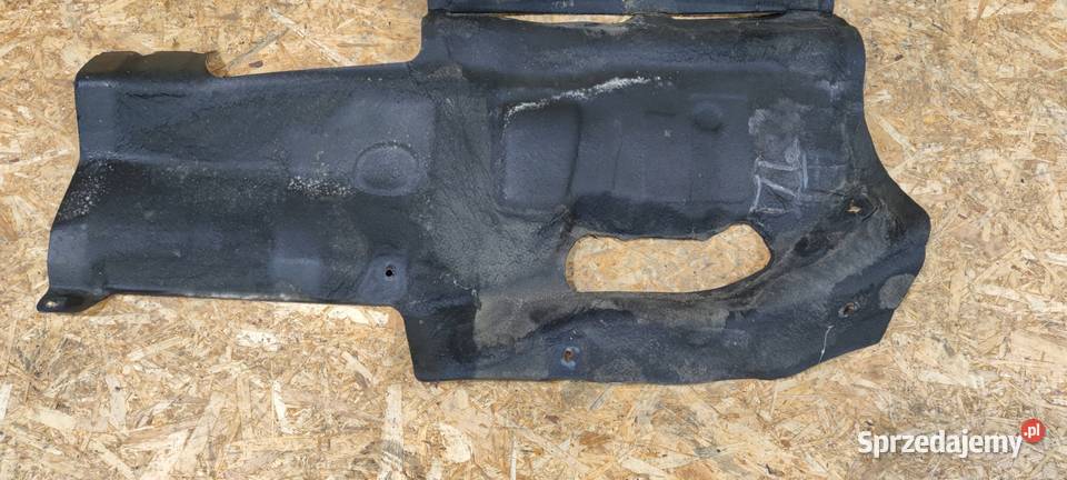 OSŁONA TERMICZNA TUNELU AUDI A4 B8 A5 8K0803979E Przystajń