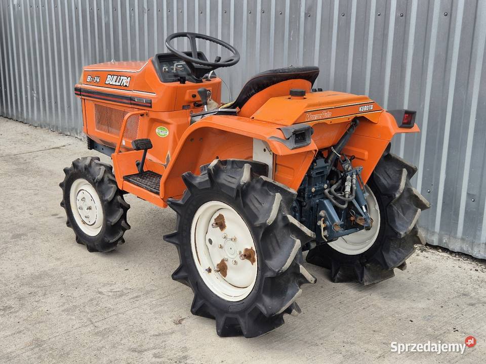 Traktorek traktor KUBOTA B114D 44 Napęd 4x4 Małuszyn