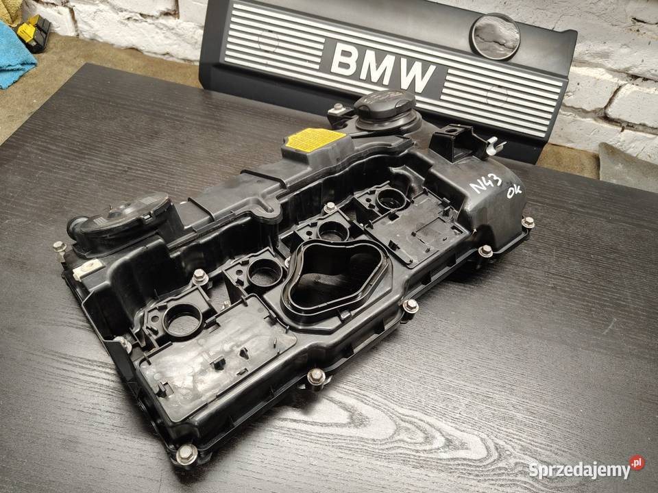 Bmw e87 e90 pokrywa zaworów n43 oryginał Aleksandrów Łódzki