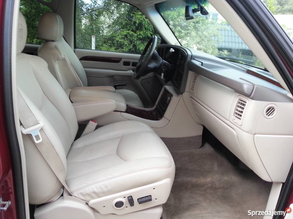 CADILLAC ESCALADE 6LGAZ 44 CHROMY 20KOŁA komputer pokładowy Poznań sprzedam