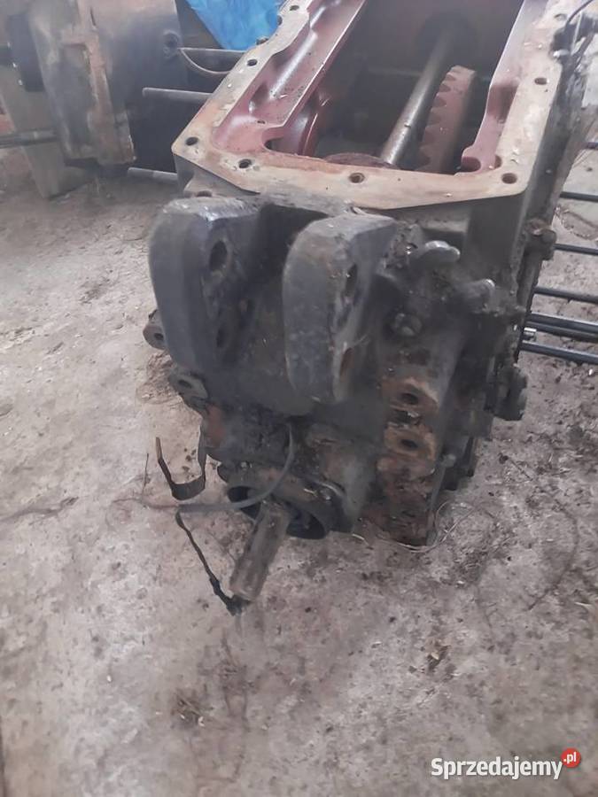 Ciagnik rolniczy Holland TM 140 TM 190 czesci Borek Wielkopolski