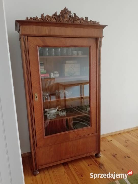 Witryna antyk Białogard