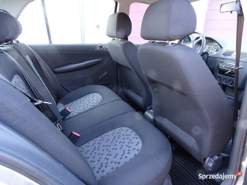 Skoda Fabia Sedan Active 14 16V 80 klima 2006