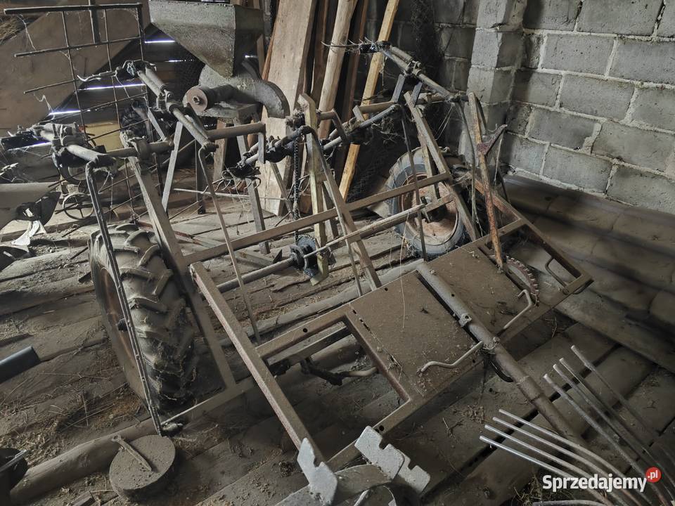 Przetrząsarka zgrabiarka konna widłowa do siana nieuszkodzony Zgrabiarki i przetrząsacze Kielce sprzedam