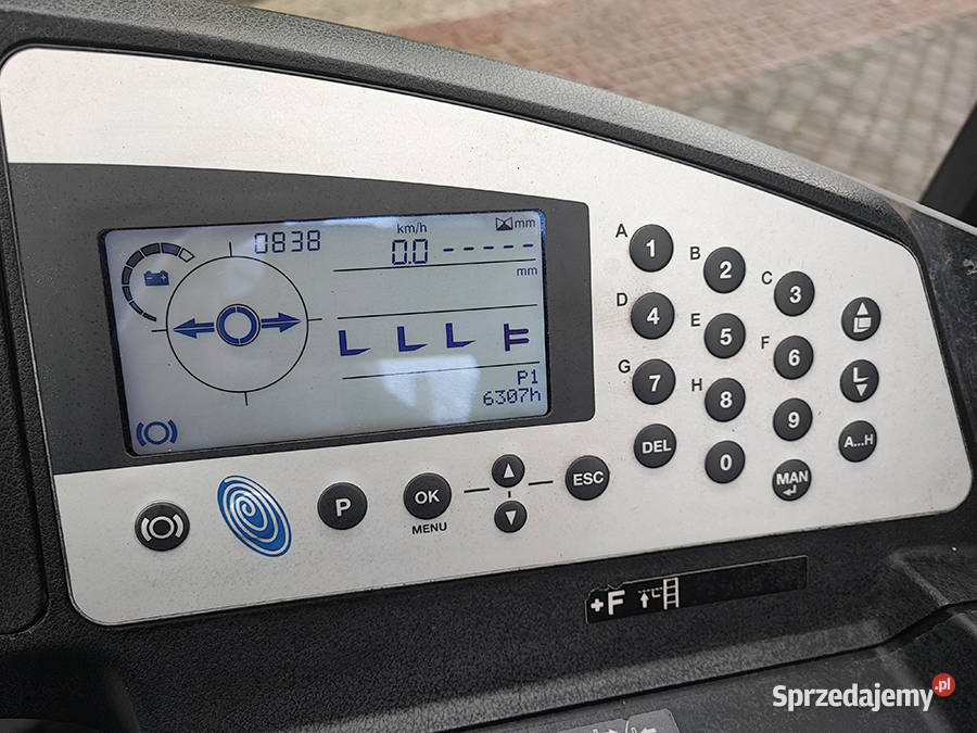 Wózek widłowy elektryczny reach truck Still Kęty