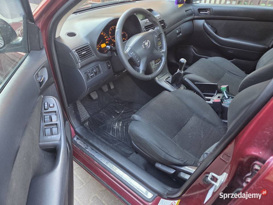 Toyota Avensis T25 18 climatronic autoalarm Grodzisk Mazowiecki