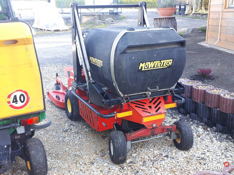 Samojezdna kosiarka zbierająca z wysokim wysypem małopolskie Głogoczów