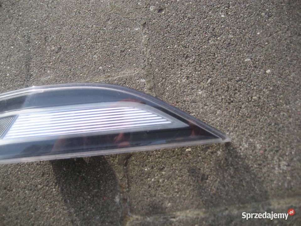 PORSCHE 991 1417R LAMPKA OBRYSOWA LEWA LED Rakoniewice