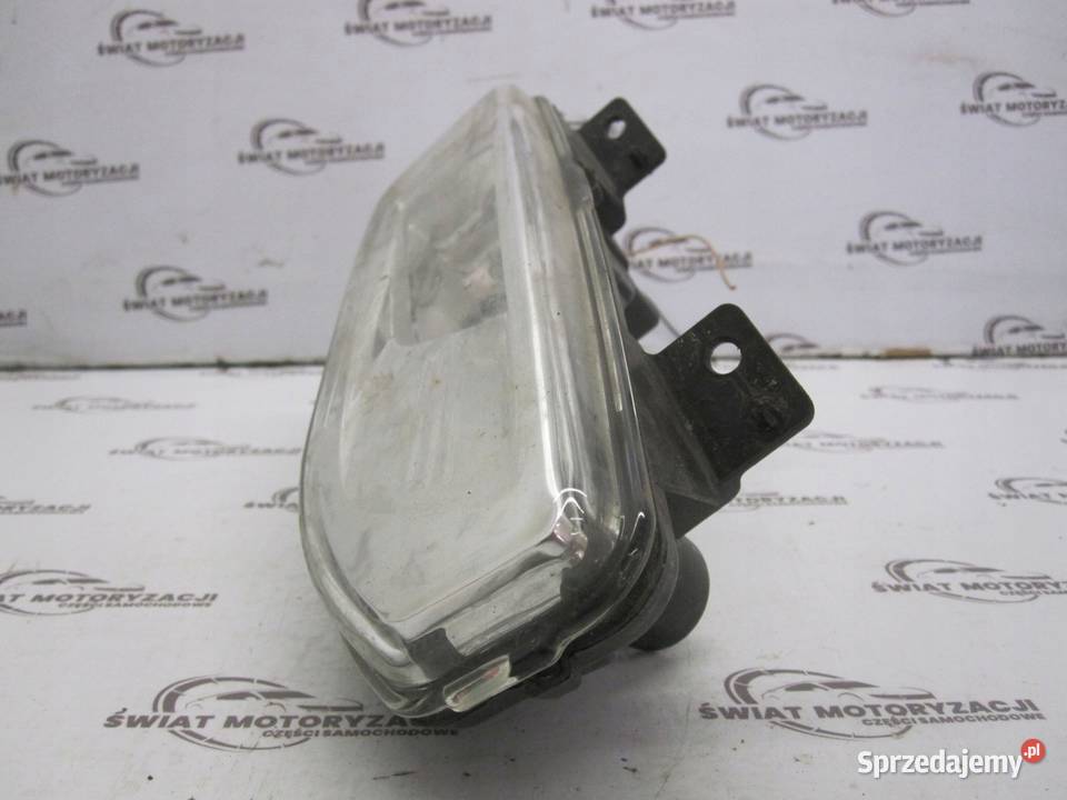 NISSAN MICRA V K14 19r halogen prawy 26150 8995A osobowe