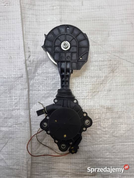 OPEL GRANDLAND 16 ROLKA NAPINACZ PASKA KLINOWEGO osobowe sprzedam