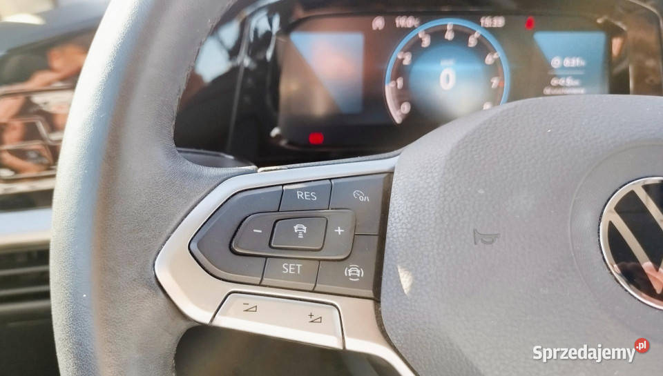 Volkswagen Golf 10 TSI Polski salon bezwypadkowy isofix Dąbrowa Górnicza sprzedam