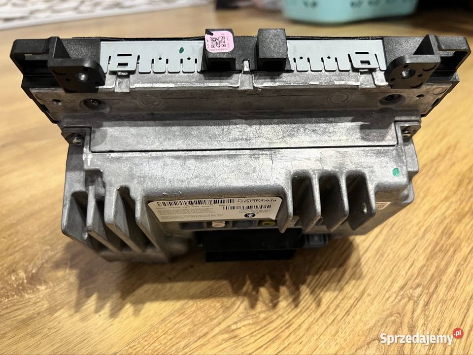 Radio harman Dodge Piekoszów