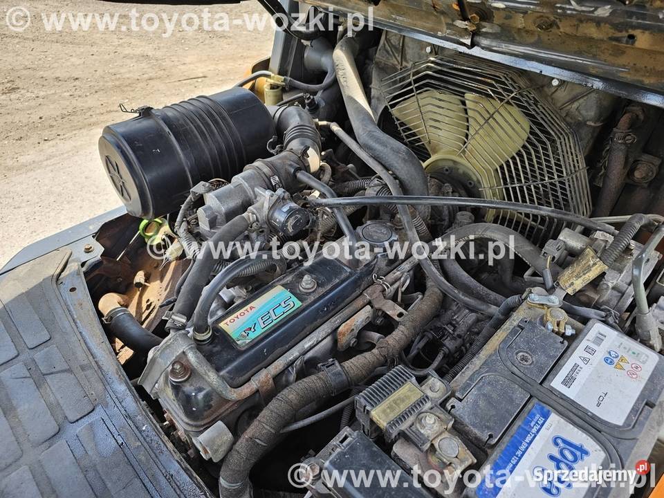 Wózek Widłowy TOYOTA 8FGF15 FV 3300 mm TOYOTA Wózki widłowe Wadowice sprzedam