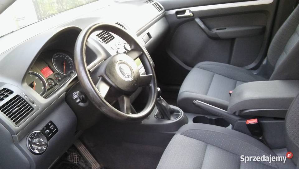VW Touran 16 FSI 2005r 7 osobowy podgrzewane fotele Szczecin