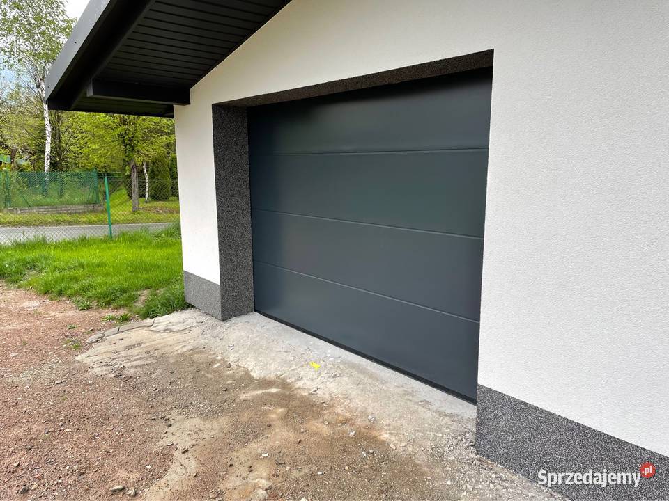 Brama garażowa segmentowa złoty dąb ocieplana Nowy Sącz