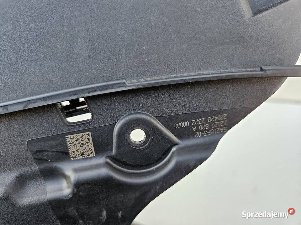 BMW 5 G30 G31 LIFT LCI ŻALUZJA GRILL ATRAPA osobowe Międzychód