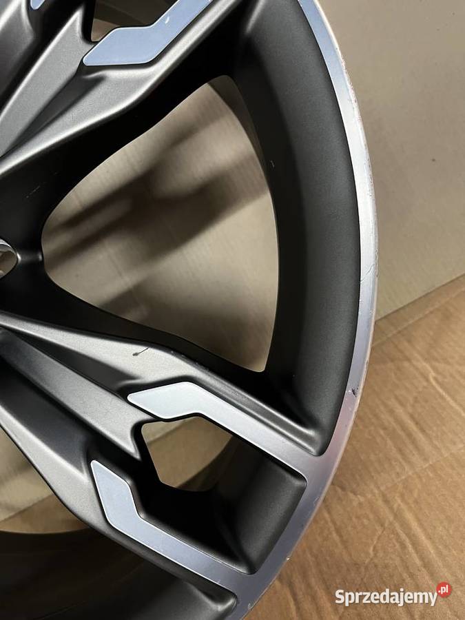 Felga Bmw G30 G31 668M 8Jx20 ET30 7855087 5x112 sprzedam