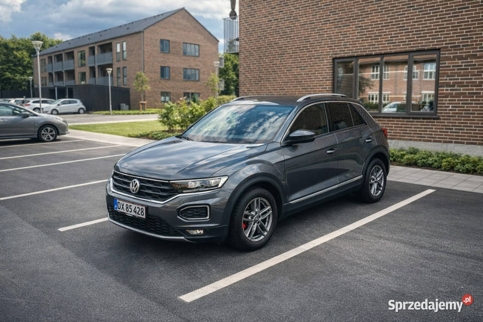 Volkswagen TRoc I 20172025 Sadlno