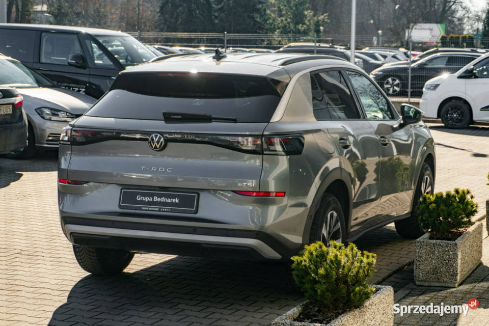 Volkswagen TRoc Life 15 eTSI 150 DSG II 2025 ESP Łódź