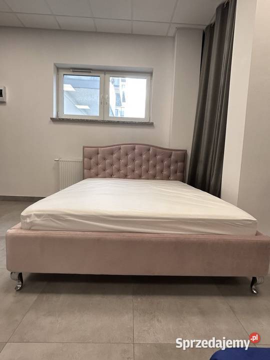 Łożko tapicerowane z kryształkami 160x200 z
