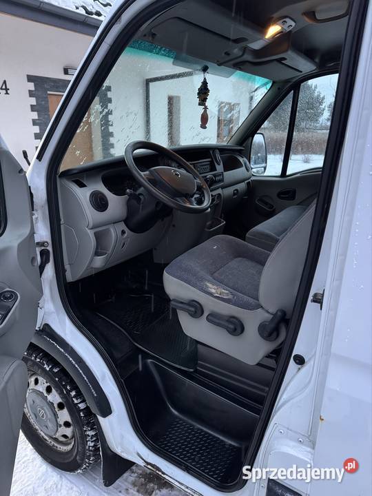 Nissan Interstar 25dci 120 L2H2 Automat zabudowa bordowy Krępiec