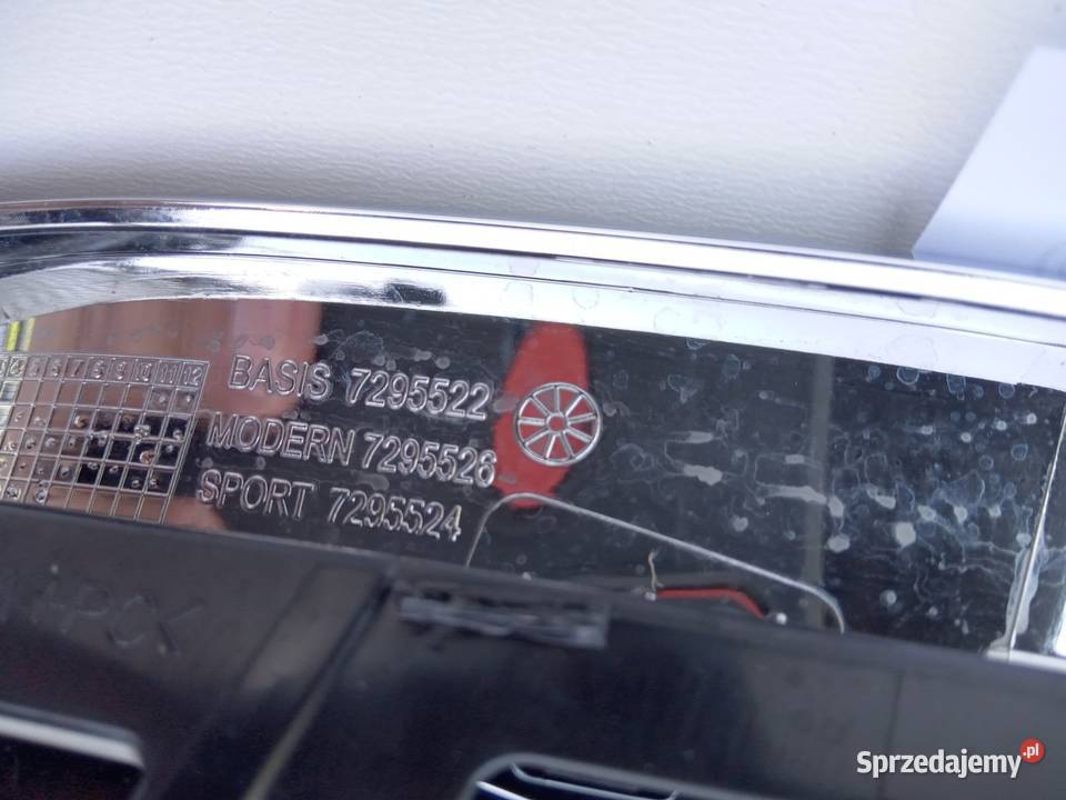 NERKA PRAWA GRILL ATRAPA BMW M2 F22 F23 Nowy Tomyśl sprzedam