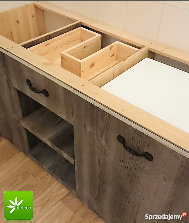 Nietypowe meble łazienkowe ze starego drewna Warszawa