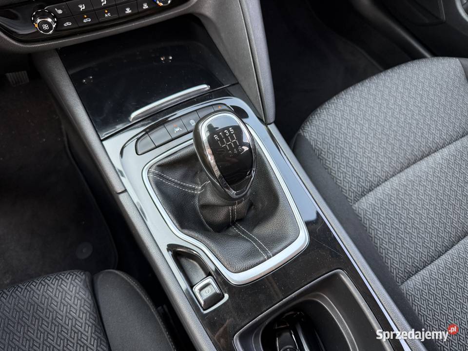 Opel Insignia 15 BENZYNA Klimatronik Tempomat 4/5 wielkopolskie