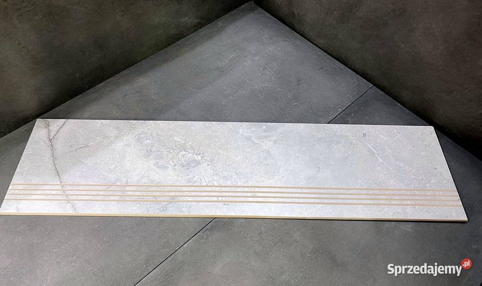 Marmurowe schody stopnica półmatowa 120x30 ryfle łódzkie Łask