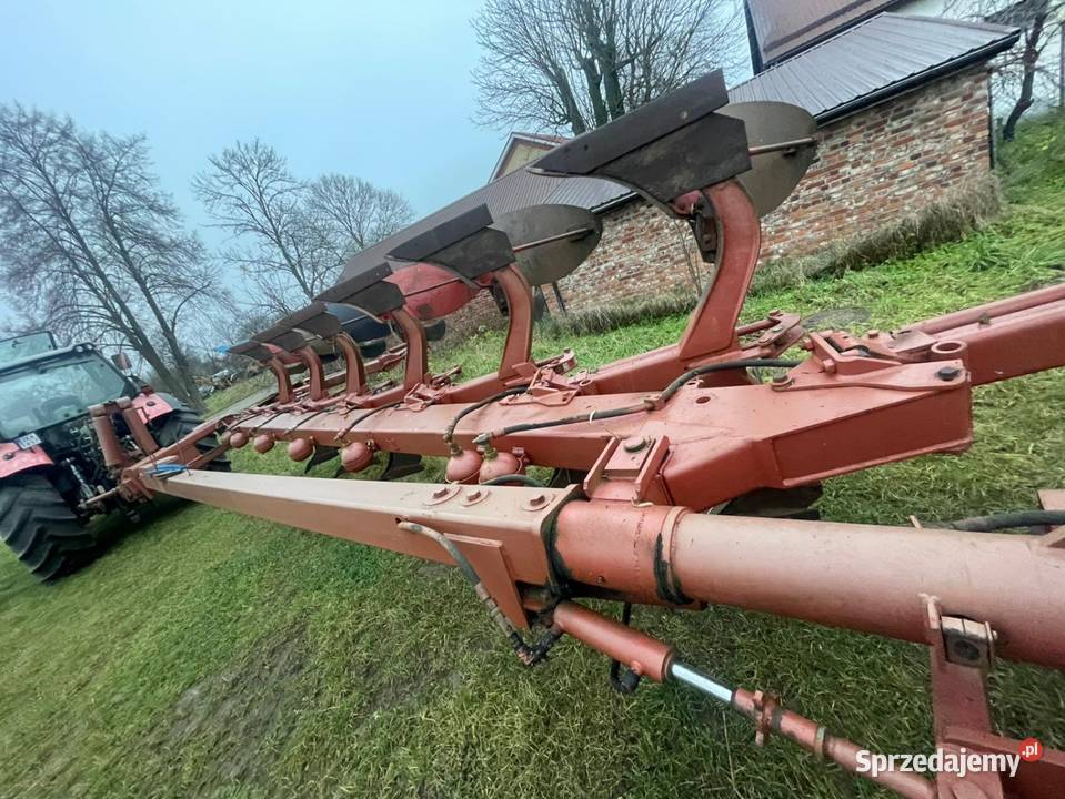 Pług Overum Massey Ferguson Agrolux 7 skibowy Golczewo