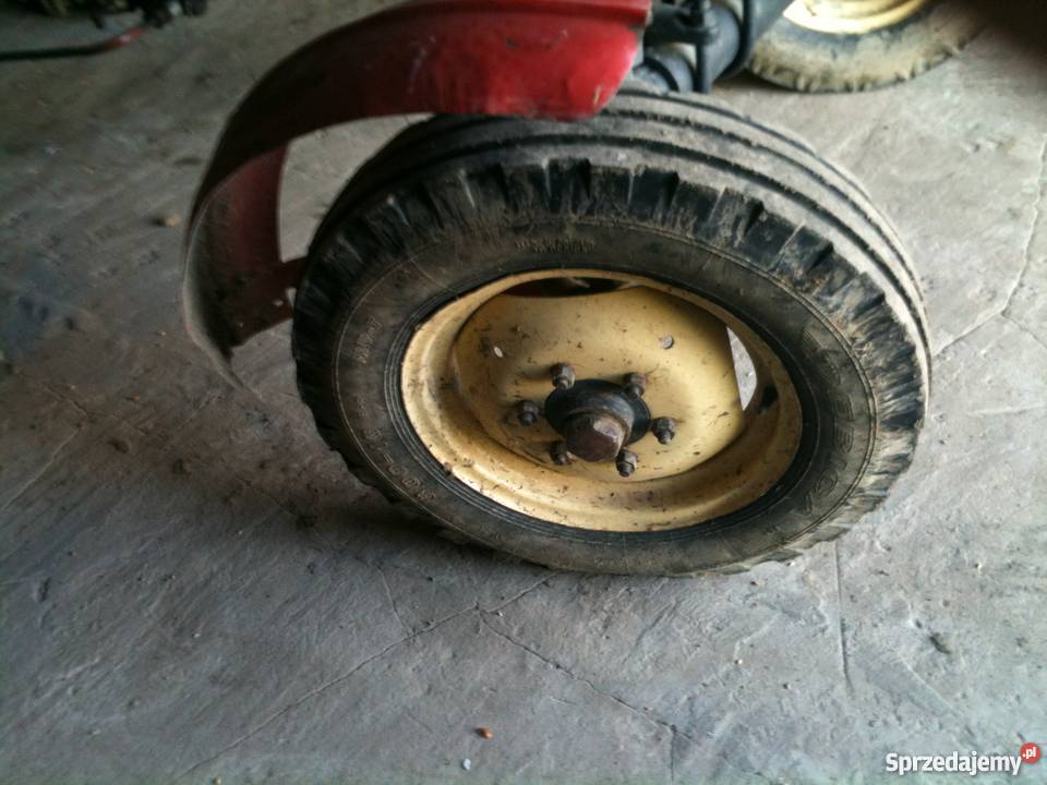 ciagnik c360 Wola Trzydnicka