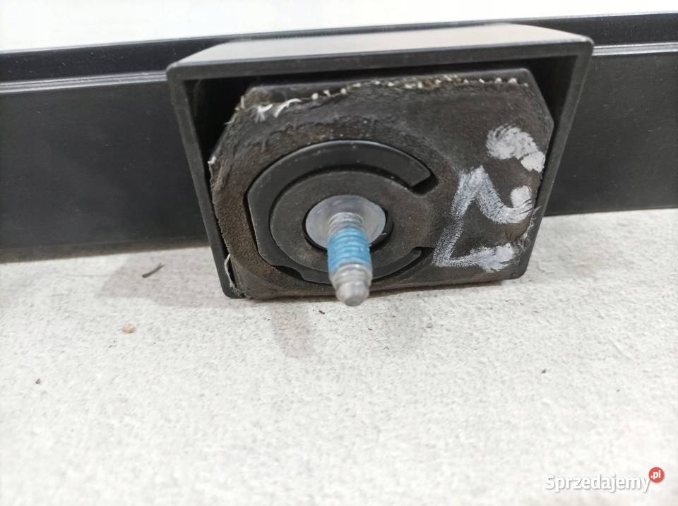 RELINGI 2K5860026H VW Volkswagen Caddy III 2003 sprzedam