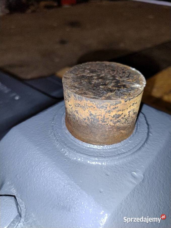 Przednia oś Massey Ferguson 3050 3426704R1 pomorskie Prabuty