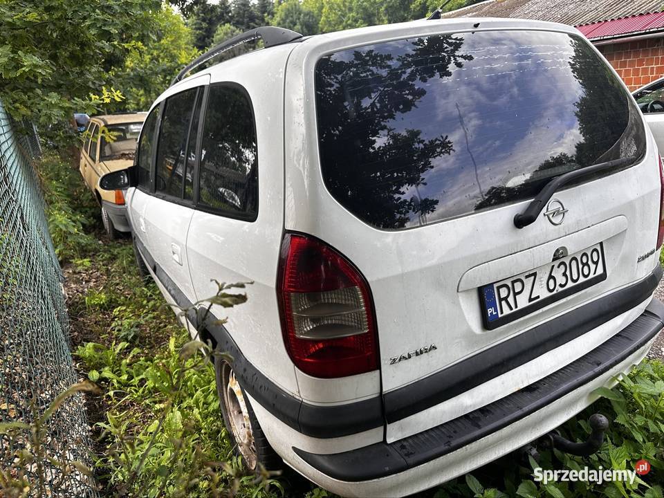 Zafira a części Zafira Tywonia
