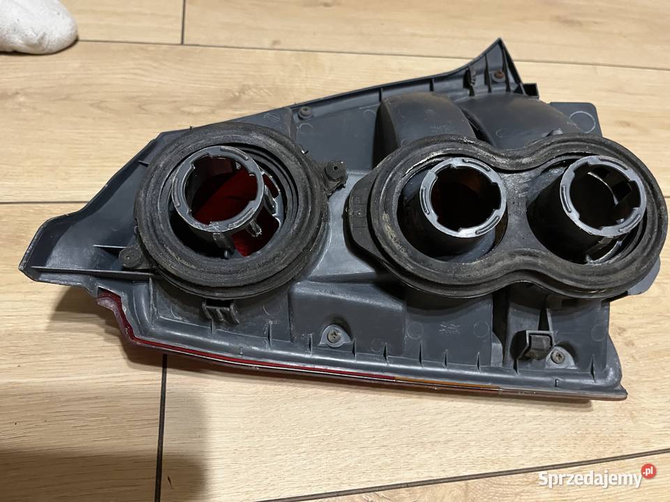 Lampa prawa tył tylna do Toyota Starlet p9 Lipsko