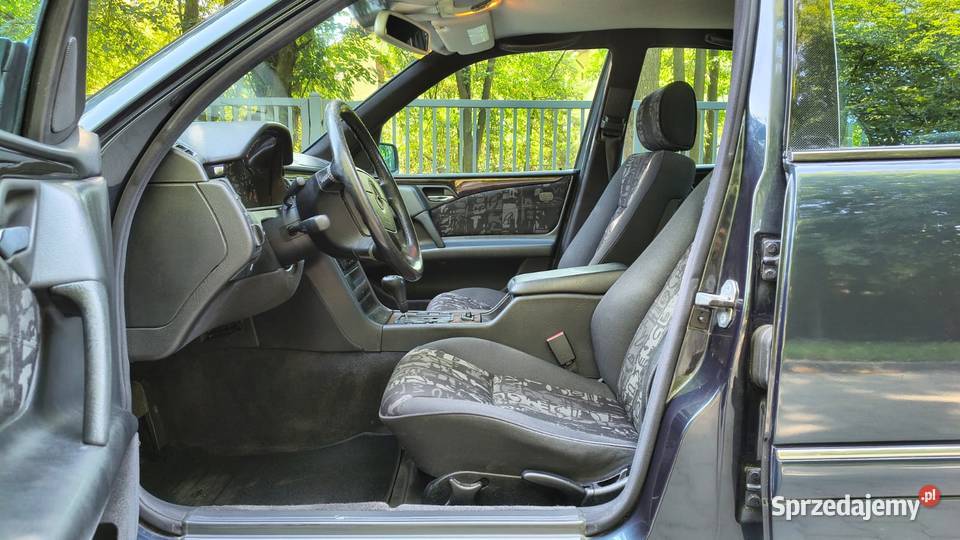 MERCEDES W210 E320 Avantgarde 1998 32 V6 224 BEZ 3199cm3 Zgierz