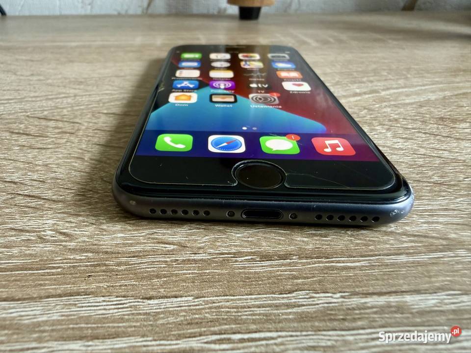 iPhone 8 64GB bez blokad iOS 146 szczegóły Łódź