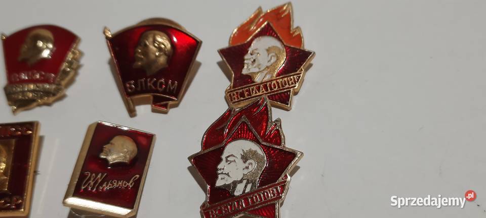 odznaki przypinki 0516 Warszawa