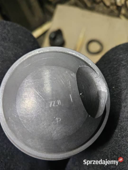 Tloki Fiat 125p 1300 72 00 mm nowe nominalne że Wałbrzych