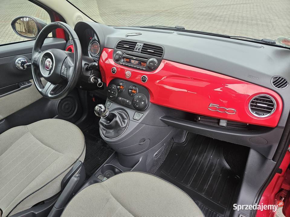 Fiat 500 14 benzyna 100 serwosowany panoramadach czerwony