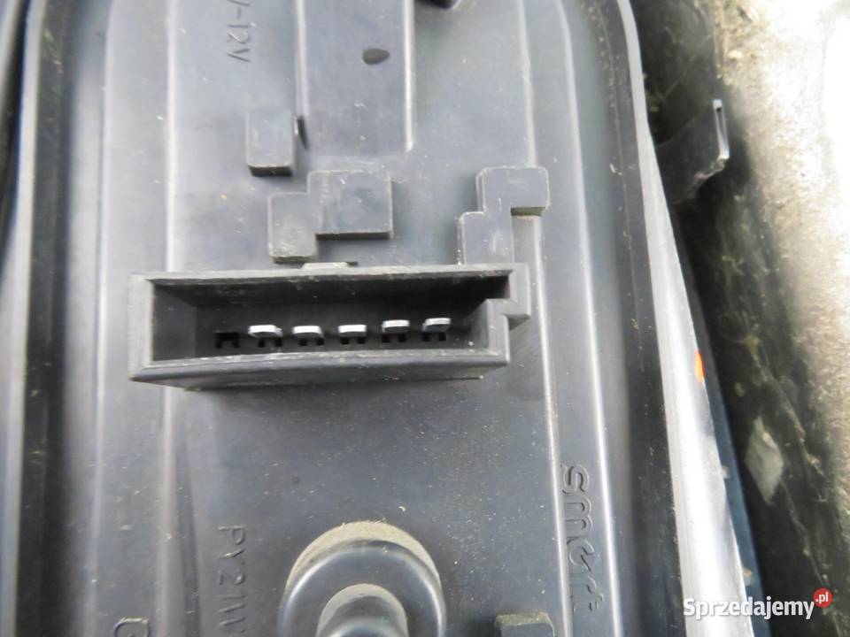 LAMPA PRAWA TYLNA SMART FORTWO 450 0011645