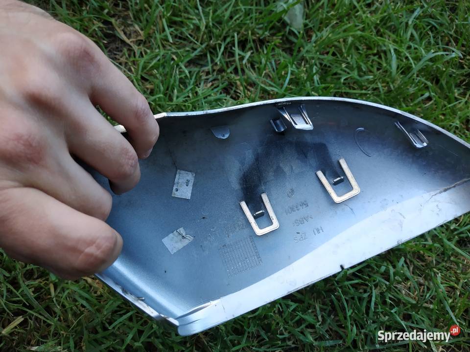 Obudowa lusterka lewa LA7W golf VI Touran 1t3 Żółkiewka-Osada