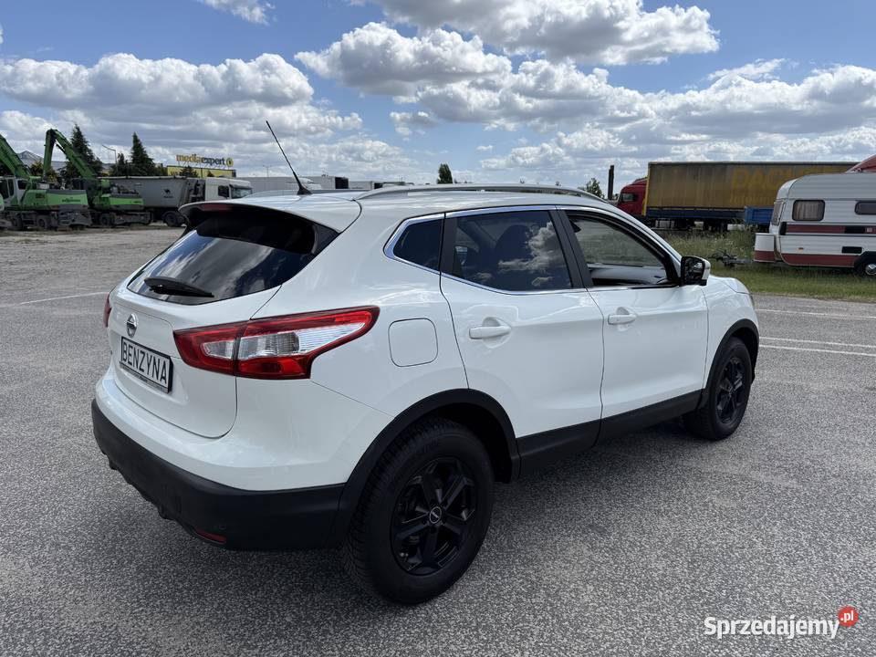 Nissan Qashqai 12 BENZYNA Klimatronik Nawigacja Konin sprzedam