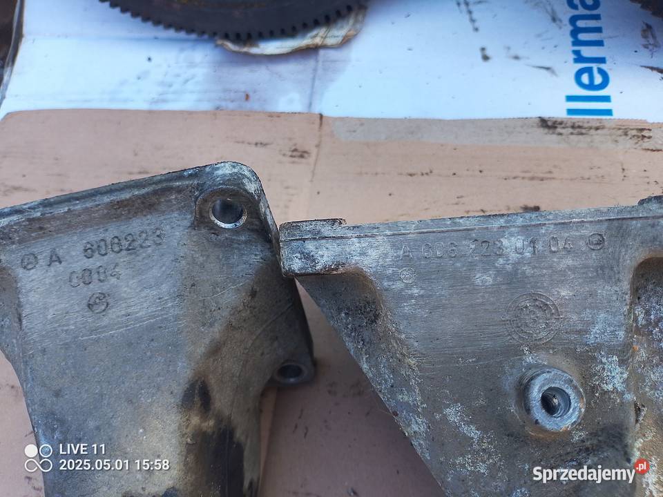 Mercedes om 606 łapy łapy silnika Pozostałe Kocmyrzów sprzedam