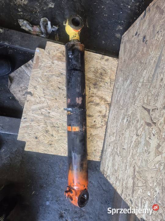 Siłownik konika obrotnicy KOMATSU PC80 MR3 śląskie Tychy