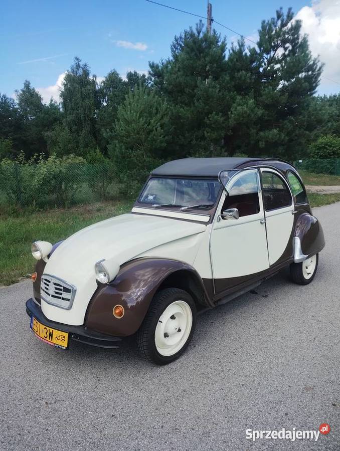 Zabytkowy Citroen 2CV z filmu kaczka Żółte 2 CV łódzkie Sieradz