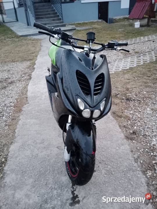 Yamaha aerox pod stuntdo ukonczenia Morawica sprzedam