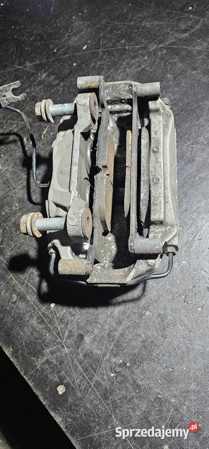 Zacisk lewy audi a6 c8 ACF002 Rok produkcji 2020 Krotoszyn